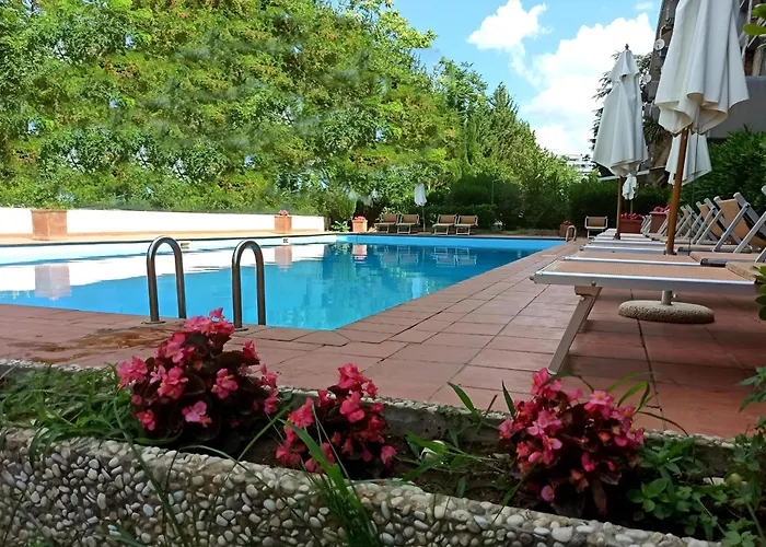 Aurelia Antica Terrace Apt Free Pool And Parking