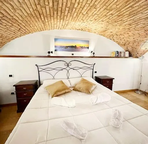 Lovely Retreat In Roma Trastevere