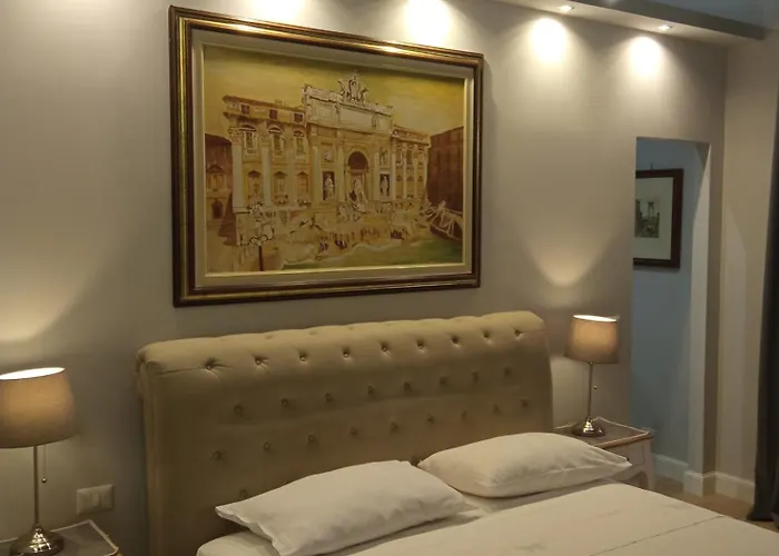 Fontana Di Trevi - Historic Center Apartment