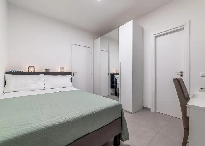 Cozy Enna Rooms - Metro Re Di Roma