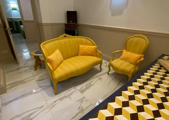 Cozy Luxury Room Pantheon