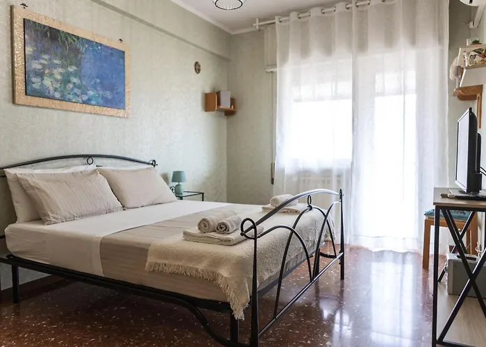 Casa Maresa Family House Metro A