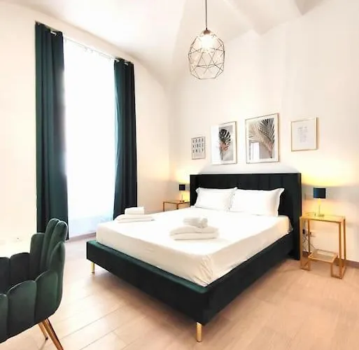The Gold Apartment
