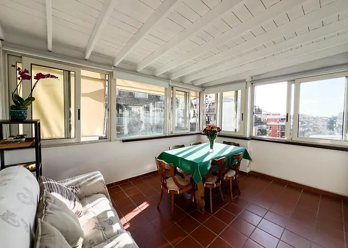 Baccalia Home
