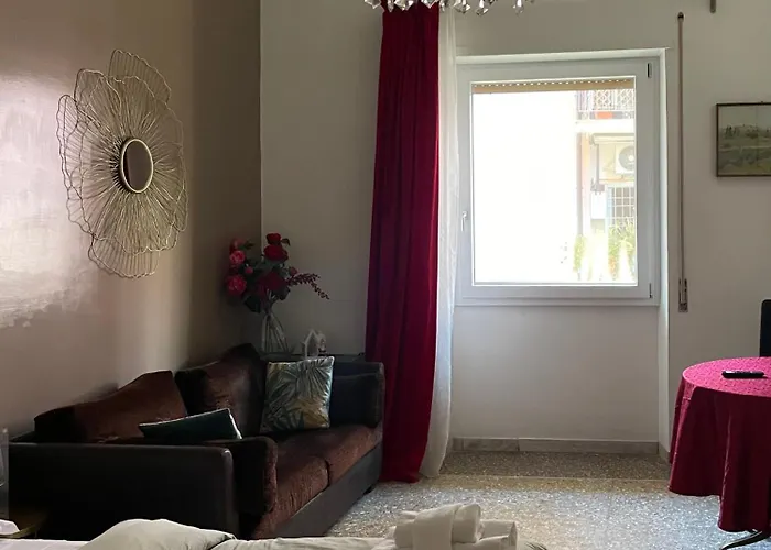 Fabiola Holiday House