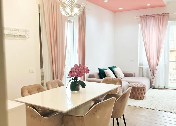 Eterna Roma Home