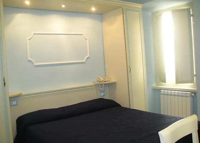 Tiffany Roma Suite