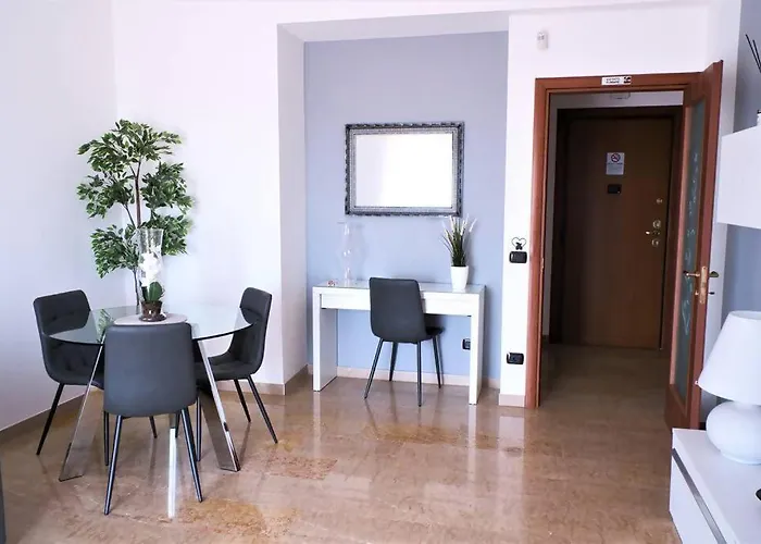 Sun & Moon Apartment Free Parking Near Vaticano