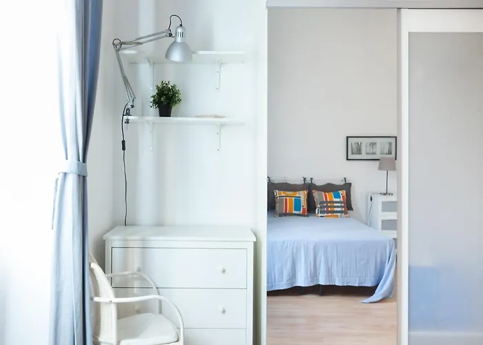 Sabelli Nightlife Apartment-La Sapienza-Termini Station