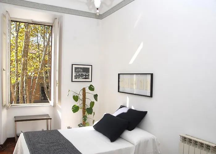 Bianco E Nero Apartment