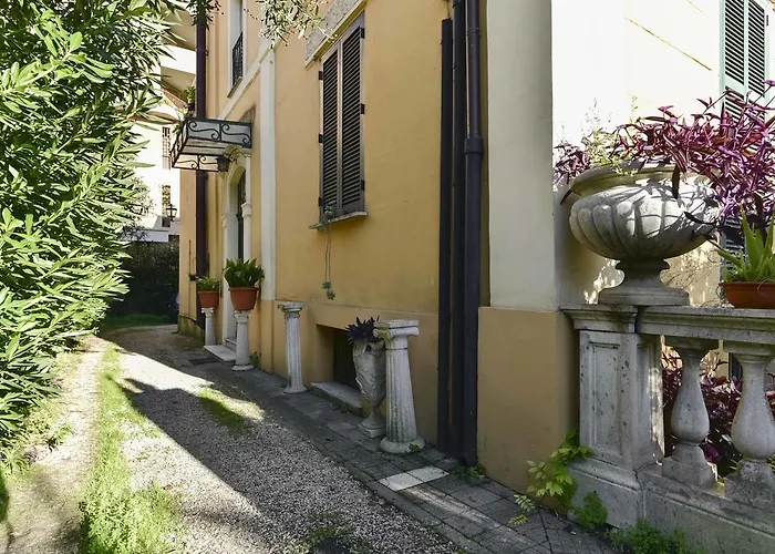 Maru Apartment