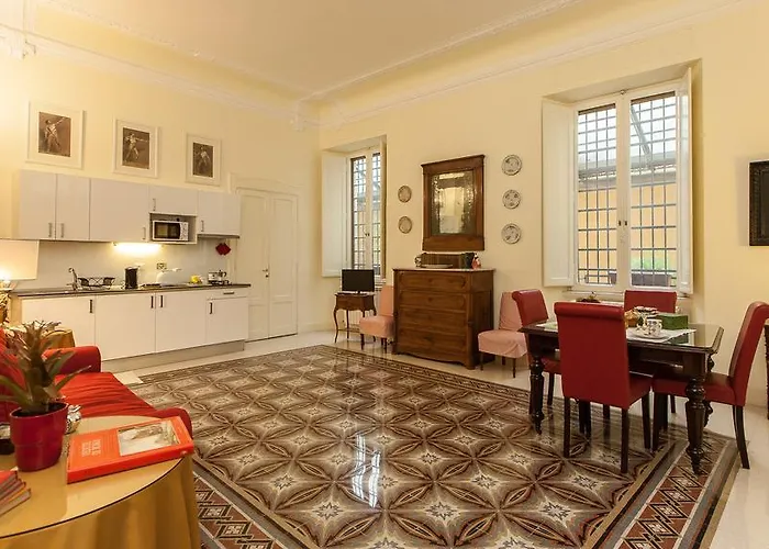 Portico Ottavia Garden Apartment