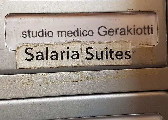 Salaria Luxury Suites