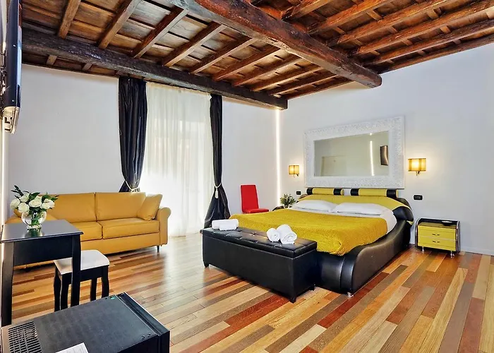 Hub Spagna Guest House
