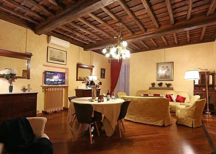 La Casa Dell\'Orologio Di Palazzo Berardi