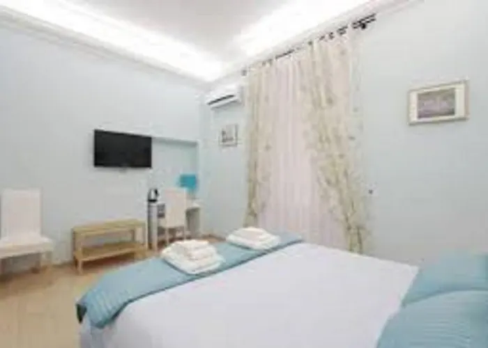 Rhome 18