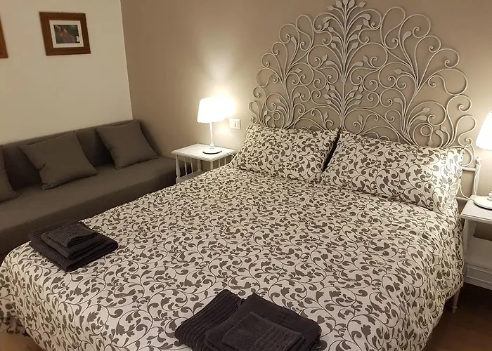 Vatican Tolemaide Apartment