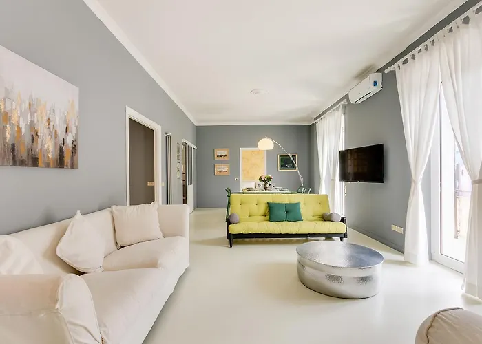 Rome As You Feel - Pellegrino Luxury Apartment With Balcony
