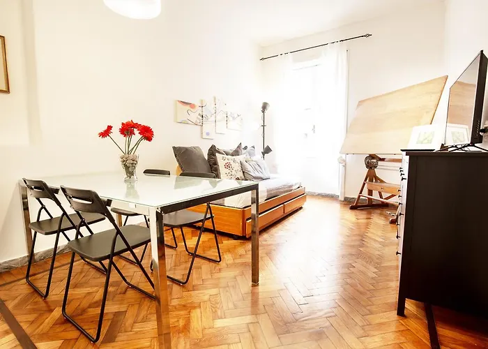 Vatican S&G Apartment 6 Sleeps Walk Everywhere!