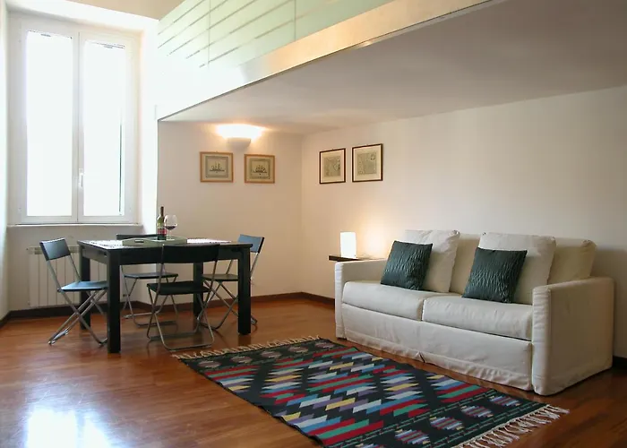 Rent In Rome - Eroi