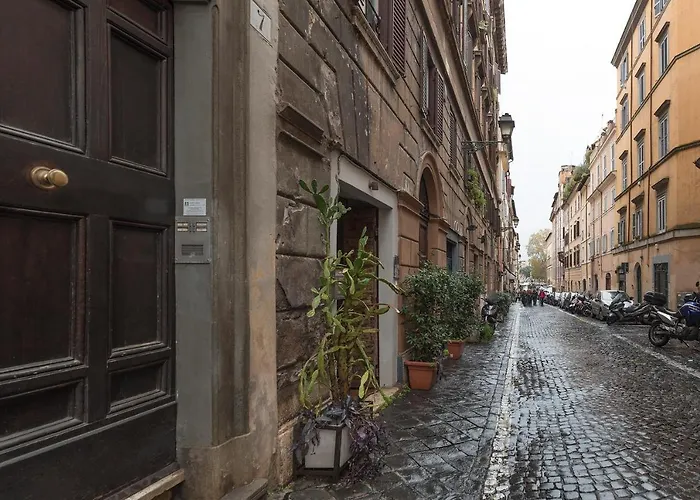 Piazza Navona Design Flat