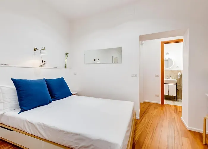 Lovely And Modern Nest Near The Colosseum