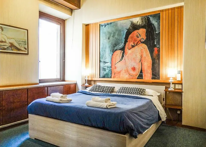 Spanish Steps Laurina Apartment