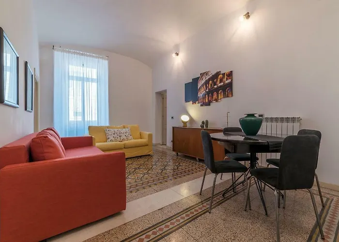 San Giovanni & Colosseo Roomy Flat