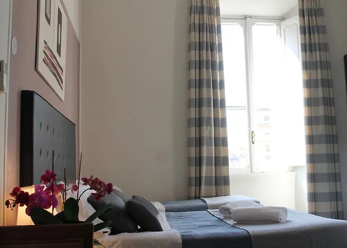 Little Rose Rooms