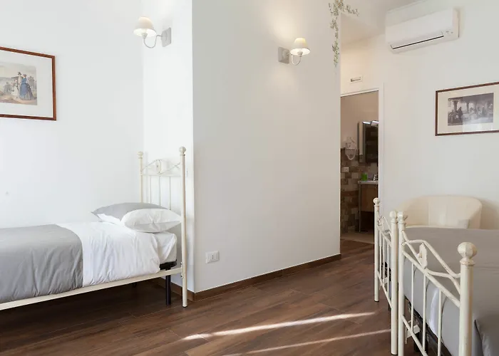 Donna Margherita Rome Suite&Rooms