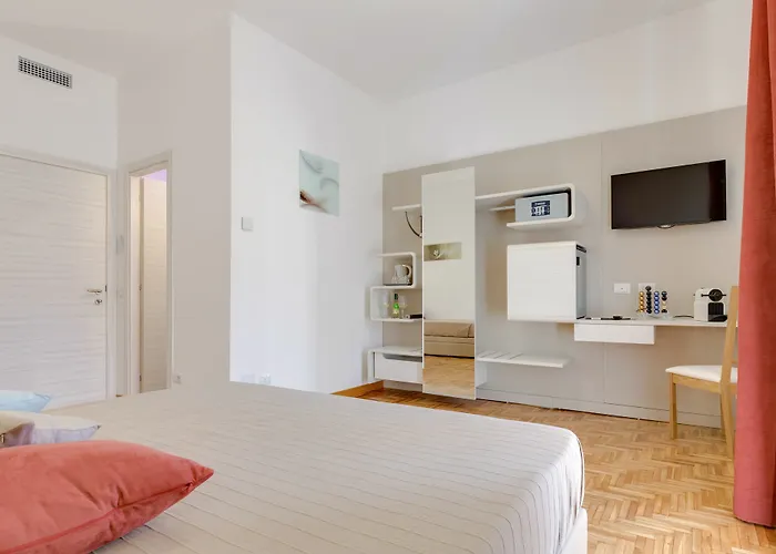 Dolce Luxury Rooms