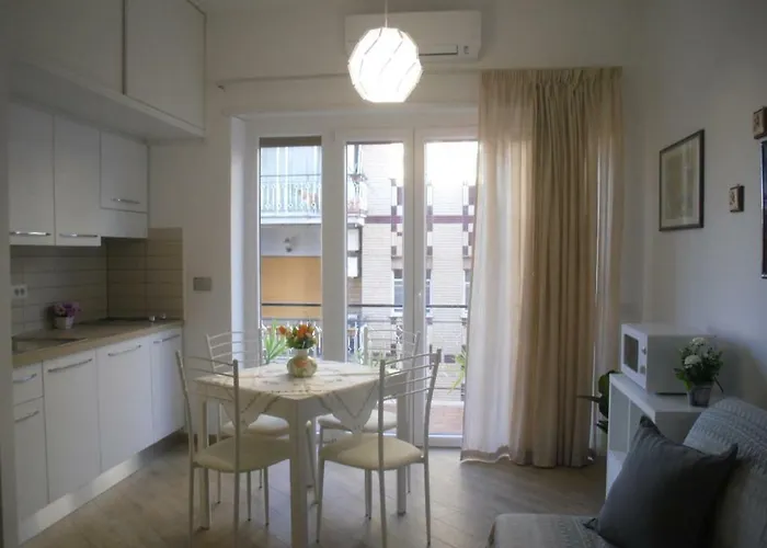 Lovely Little Apartment In Via Aurelia