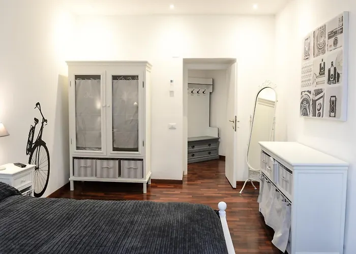 Vaticano Andrea Doria apartment