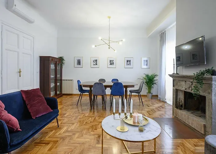 Glam 50 - Exlusive Penthouse In The Heart Of Rome