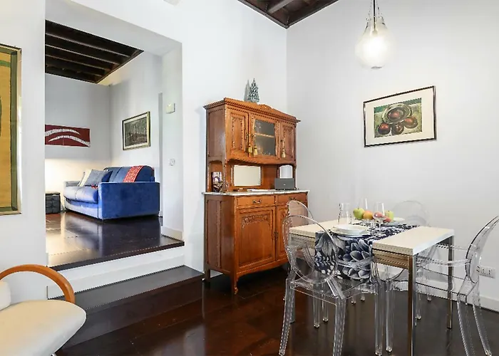 Delizioso Appartamento A Campo De\' Fiori