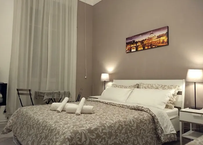 Amoraroma, Economy Guest House With Shared Bathrooms