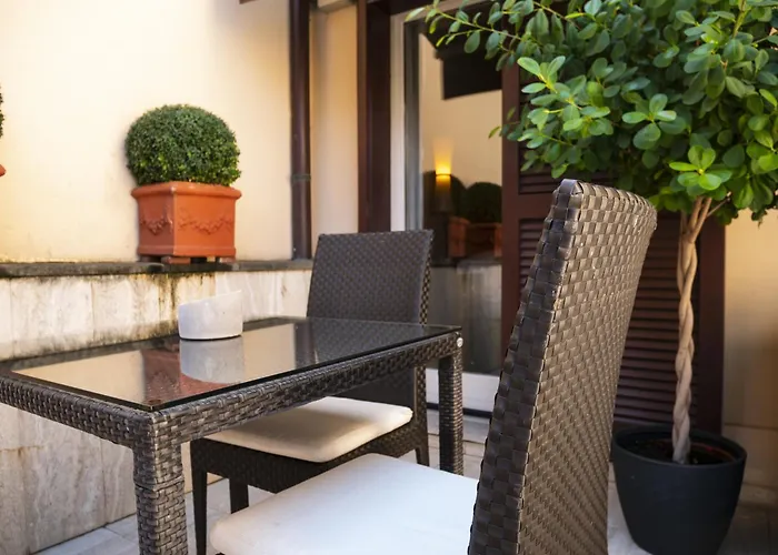 Intown Luxury House