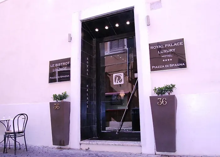 Royal Palace Luxury Hotel