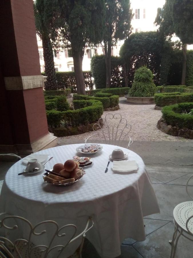 Casa S. Giuseppe Di Cluny Acomodação com café da manhã  Roma
