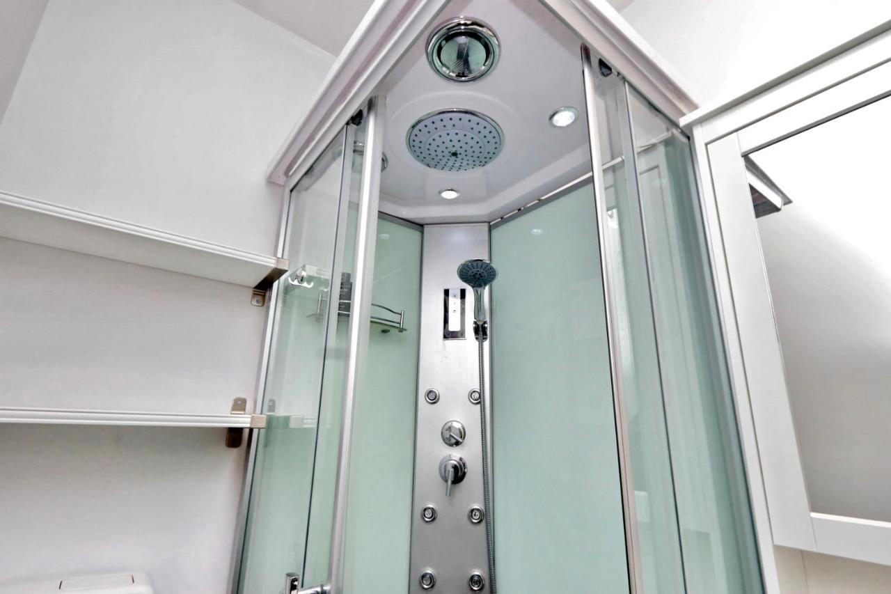 Iflat Stylish Penthouse Near Marconi Apartment *