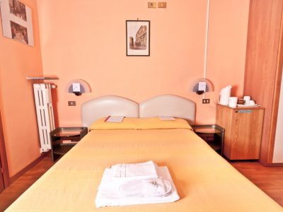 Alessandro A San Pietro Bed Pensión Roma