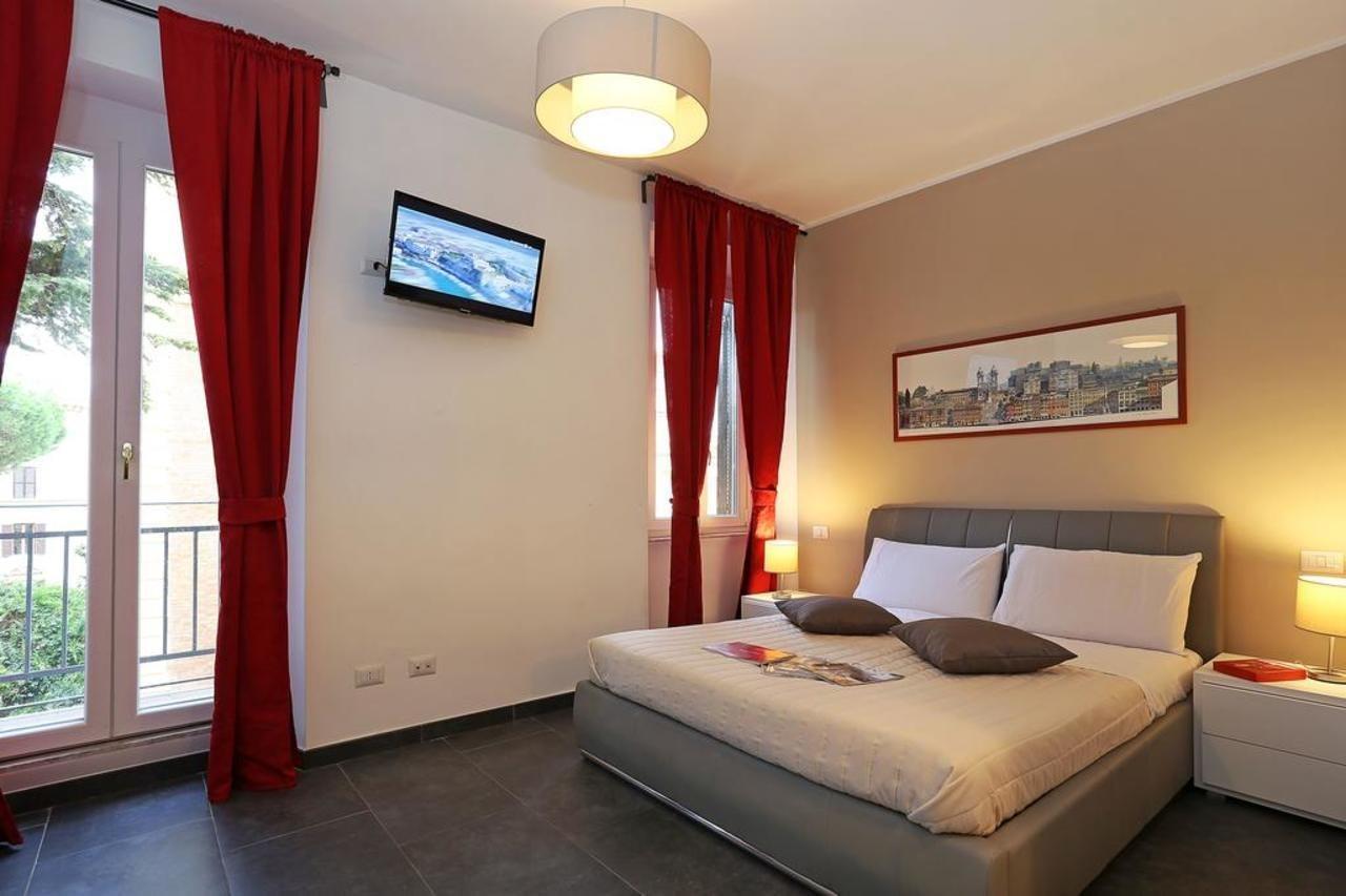 La Terrazza Sul Colosseo Bed & Breakfast 3*