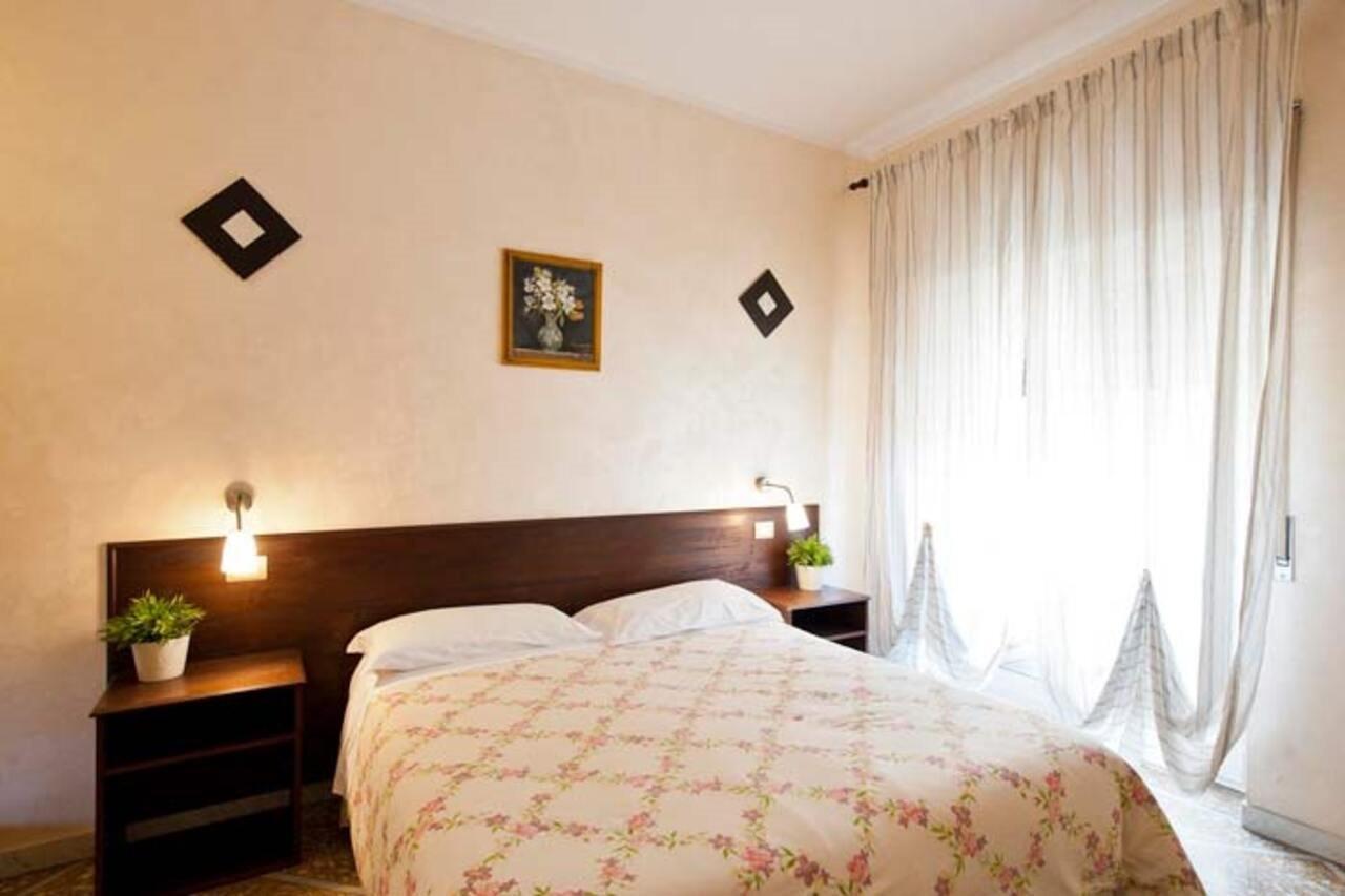Alojamento de Acomodação e Pequeno-almoço In Trastevere House 2*
