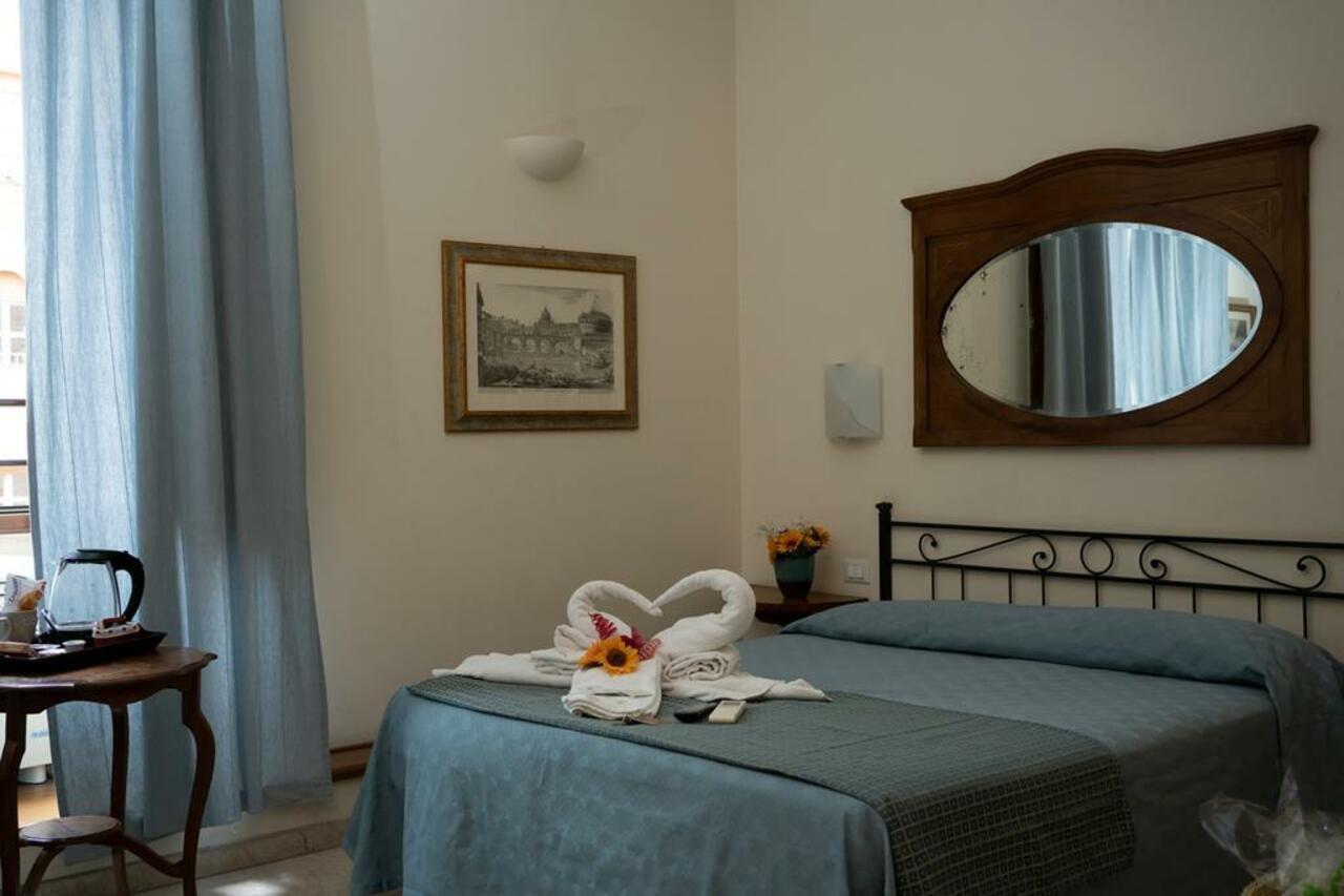 Acomodação com café da manhã  La Casa Di Rosy 5*