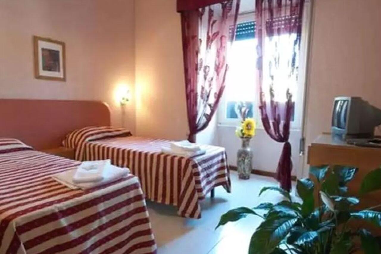 Le Rose Hotel Roma