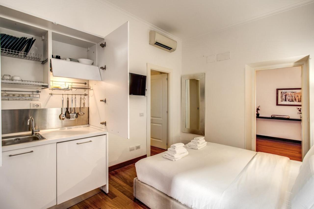 Bernini Near The Trevi Fountain - 4 Bedroom Leilighet Roma