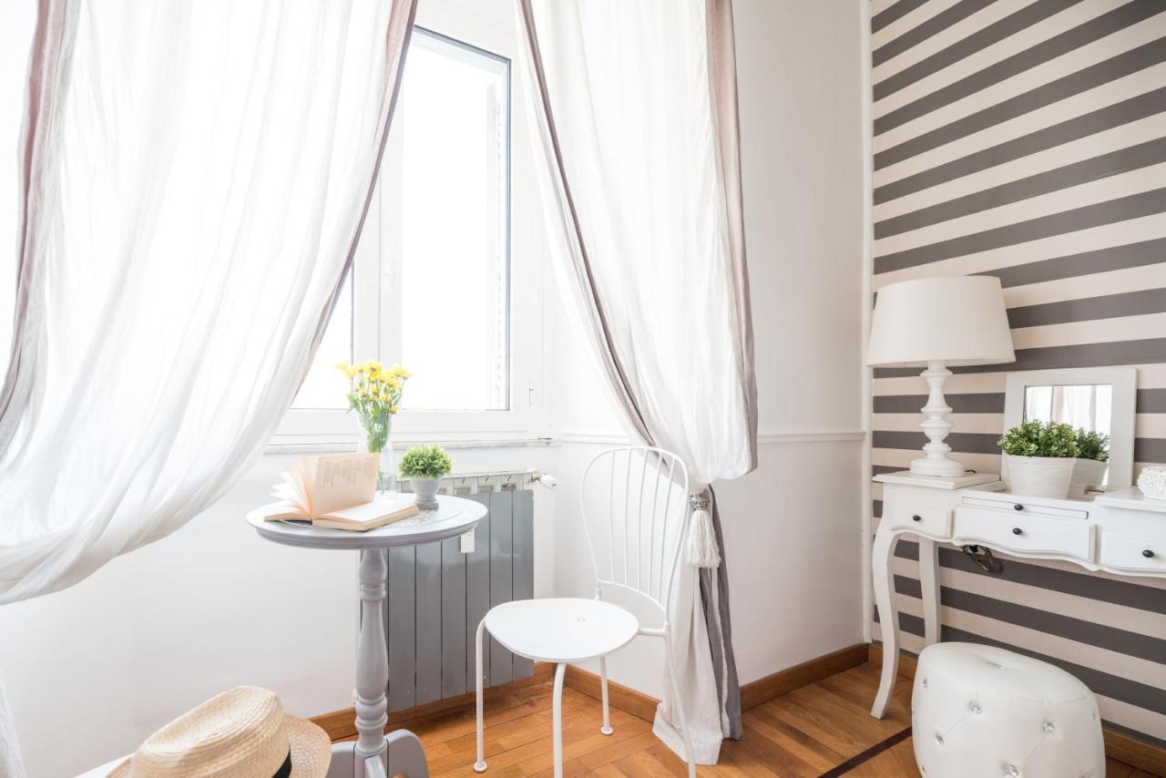 Bed & Breakfast 06