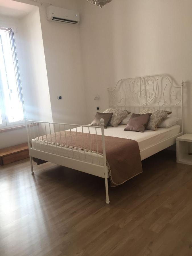 Apartamento Vicino Stazione Termini E Colosseo Roma