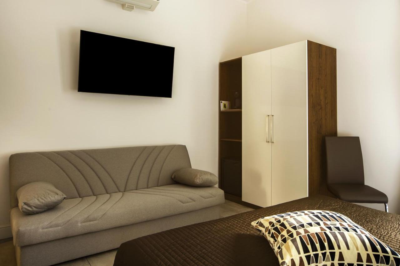 Residenza Tupini, S.pietro * Roma