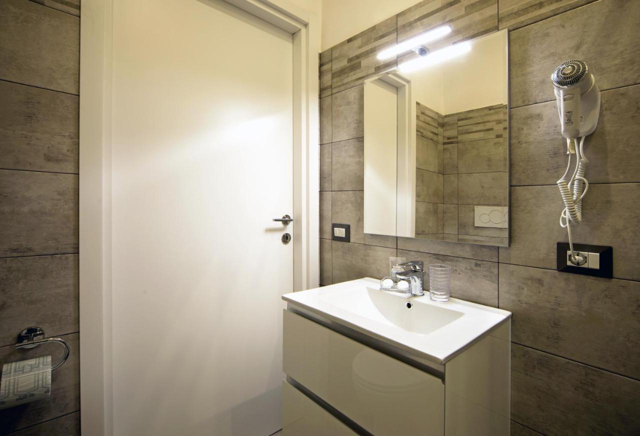 Affittacamere Residenza Tupini, S.pietro *